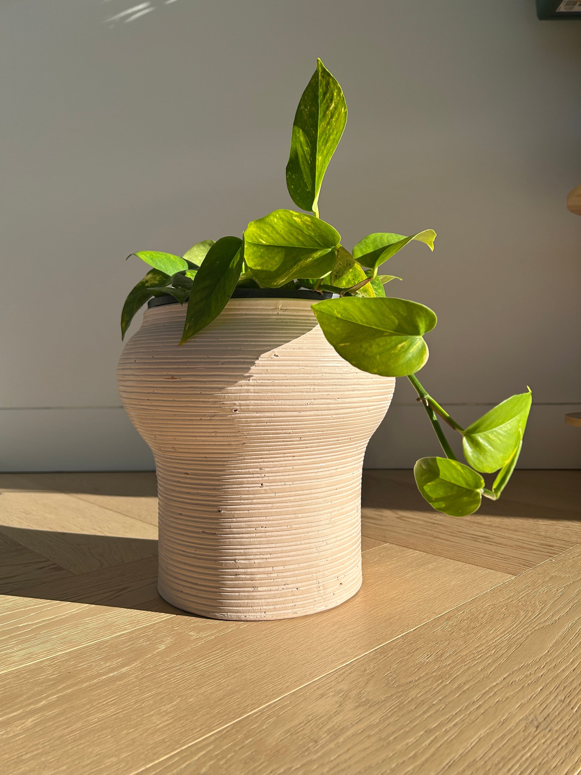 Dusk Pink Ceramic Vase/Plant Pot 17cm Diameter