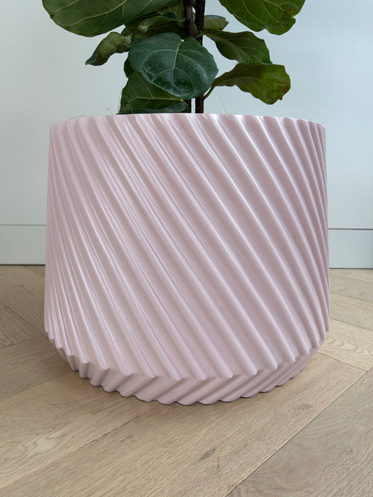 Pink Twisted GiGi FibreGlass Pot 30cm