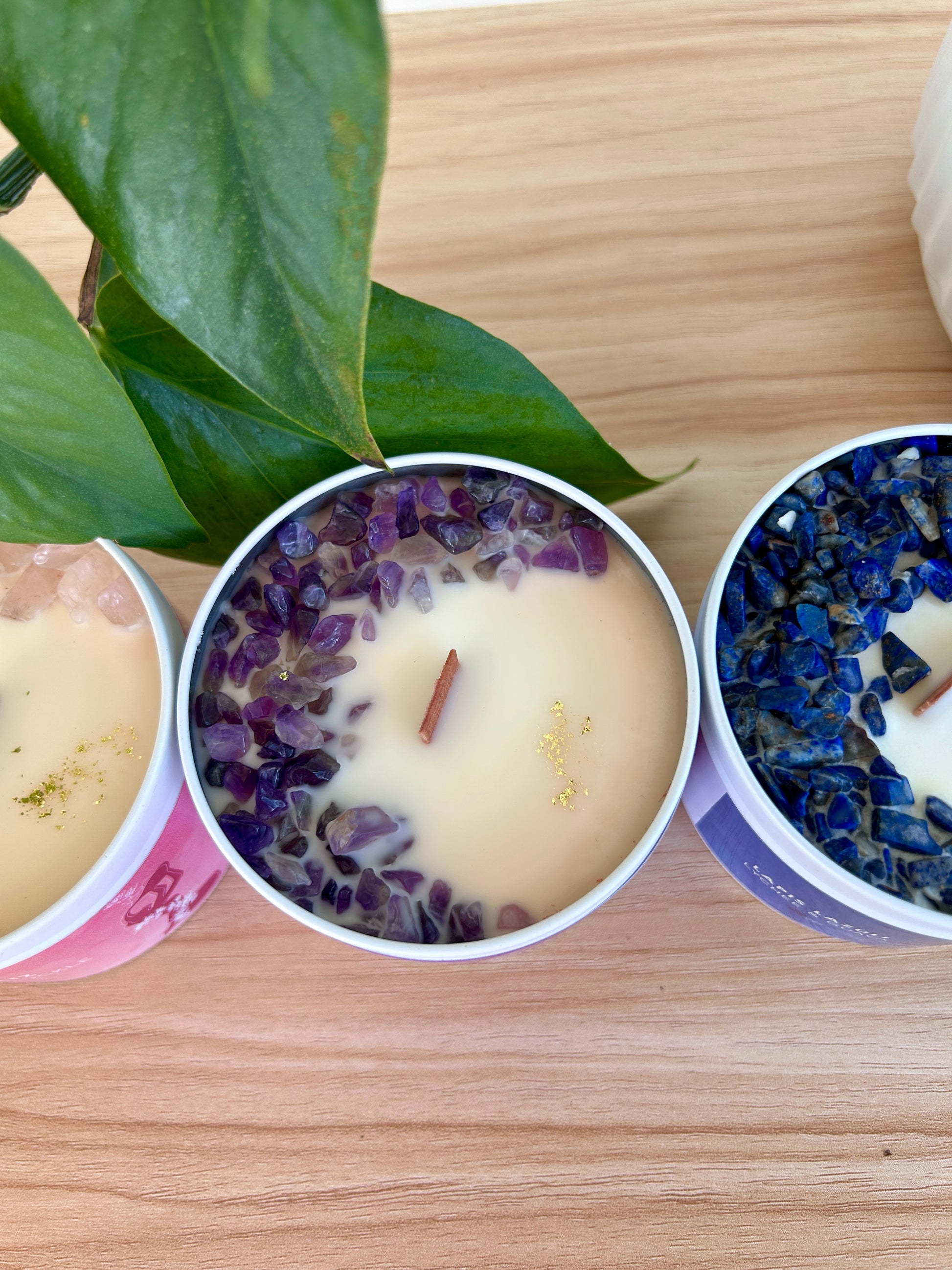 The Natural Experience Soy wax candles with gemstones Purple