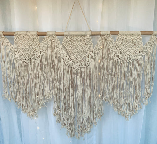 Wall Hanging Tapestry Hand Woven Macramé Large Boho Chic Home Décor